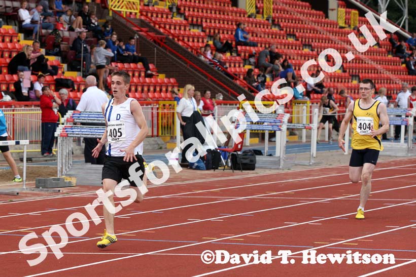 Mens junior 200 metres at the Gateshead Tartan Games Open.